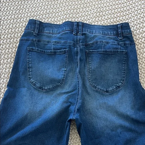 Draper James Indigo Wide Leg Crop Denim Jeans - Picture 4 of 5